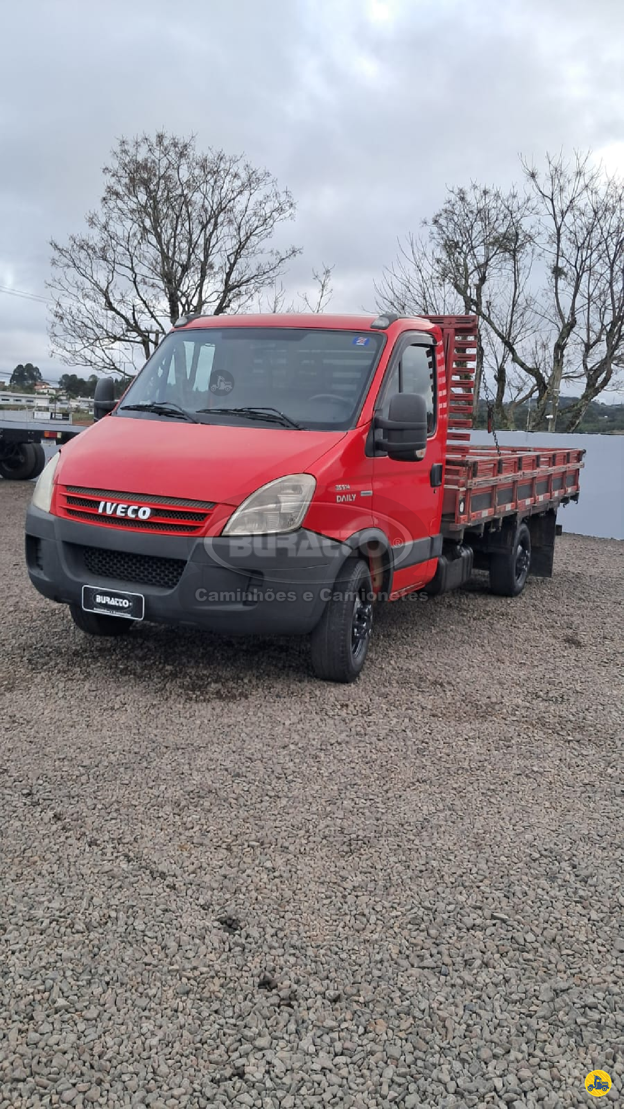 CAMINHAO IVECO DAILY 35s14 Carga Seca 3/4 4x2 Buratto Caminhões e Camionetas LAGES SANTA CATARINA SC
